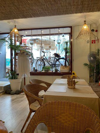 Coachella Store & Coffee